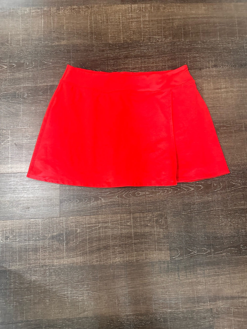 Beyond Yoga Red Spacedye Points Crossover Skirt Size XL